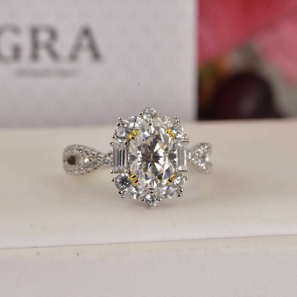Moissanite 2.0ct Oval Cut Engagement Ring 925 - Picture 2 of 7